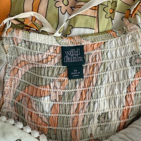 Wild Fable Women’s Pastel Yellow Leaf Floral Tiered Dress Size XS - Picture 3 of 8